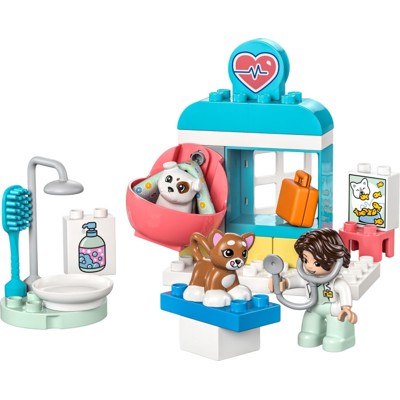 Visit to the Vet Clinic - 10438