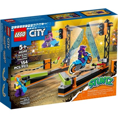 The Blade Stunt Challenge - 60340