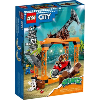 The Shark Attack Stunt Challenge - 60342