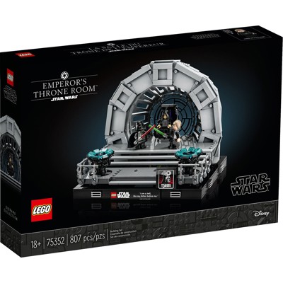 emperor’s Throne Room Diorama - 75352